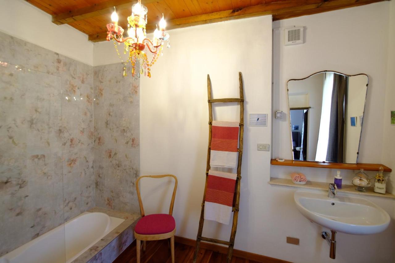 La Casa Dei Ciclisti Apartment Понти Сул Минчо Екстериор снимка