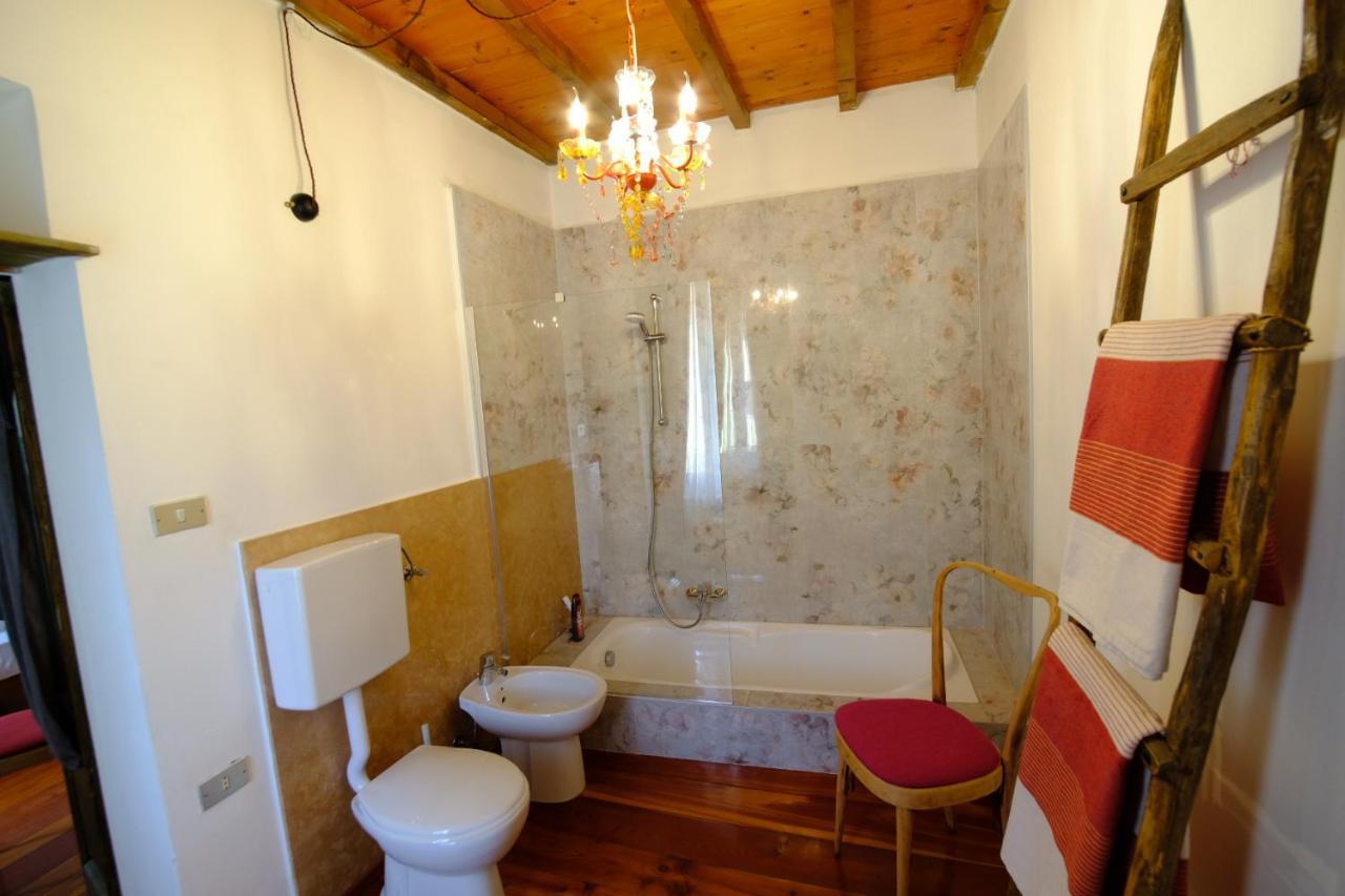 La Casa Dei Ciclisti Apartment Понти Сул Минчо Екстериор снимка