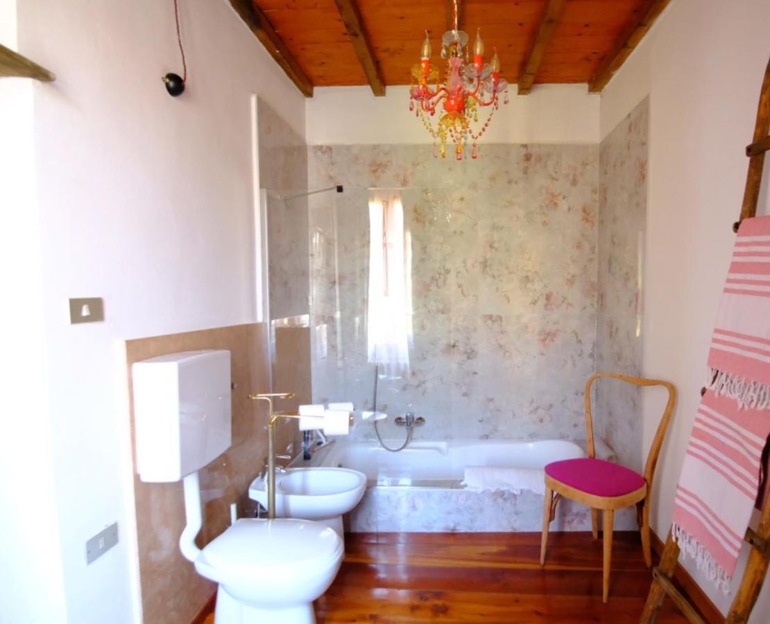 La Casa Dei Ciclisti Apartment Понти Сул Минчо Екстериор снимка
